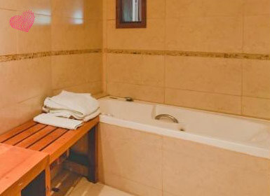 Habitacion con jacuzzi en Huilo Huilo, Los Ríos, Chile