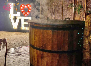 Tinaja de agua caliente en San José de Maipo, Chile