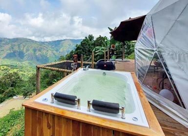 Hoteles con Jacuzzi en la habitación Medellín