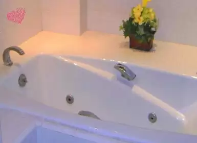 Habitación Suite con Jacuzzi Privado en Monterrey