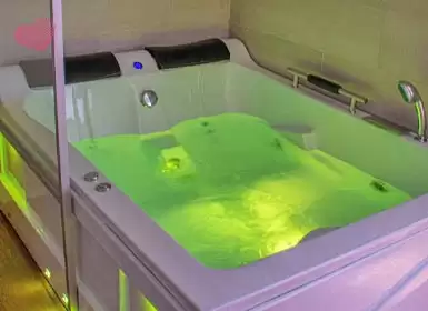 hotel con jacuzzi en la habitacion en Yanahuara, Arequipa