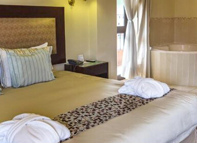 Suite con jacuzzi privado en Cajamarca