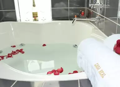 Hotel con jacuzzi privado en la habitación Cusco