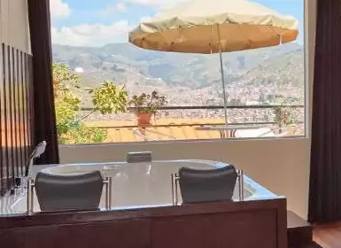 Hoteles con habitación con jacuzzi en Lima