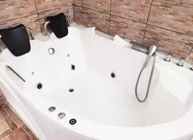 Habitación con jacuzzi en Chincha Alta, Ica, Perú