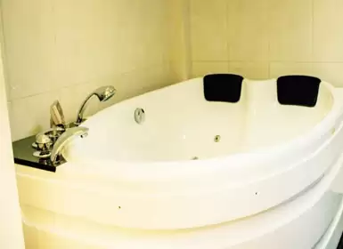 Hotel con jacuzzi privado en Chincha Alta, Ica, Perú
