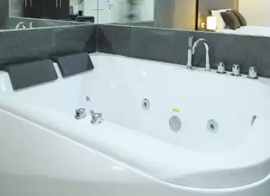 Hotel con jacuzzi en la habitación Chiclayo, Lambayaque, Perú