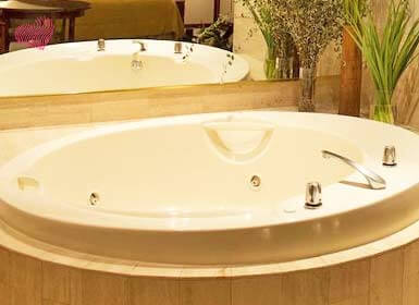 Hoteles con habitación con jacuzzi en Lima