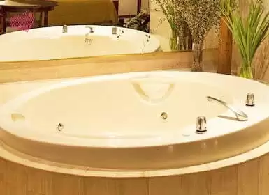 Hoteles con habitación con jacuzzi en Lima