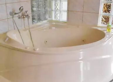 Hoteles con jacuzzi en la habitación Iquitos
